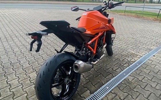 Neufahrzeug KTM 1290 Super Duke R - Bild 8