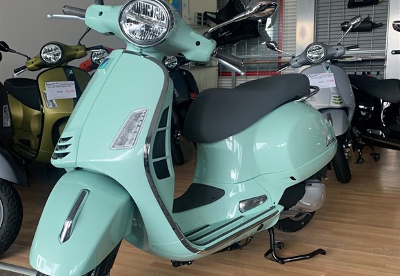 Vespa GTS 300