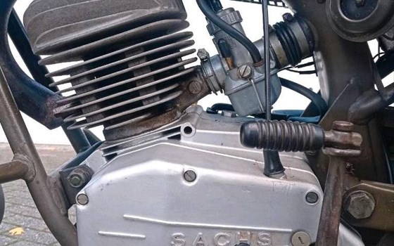 Gebrauchtmotorrad Hercules K 125 - Bild 5 Gebrauchtmotorrad Hercules K 125 - Bild 5