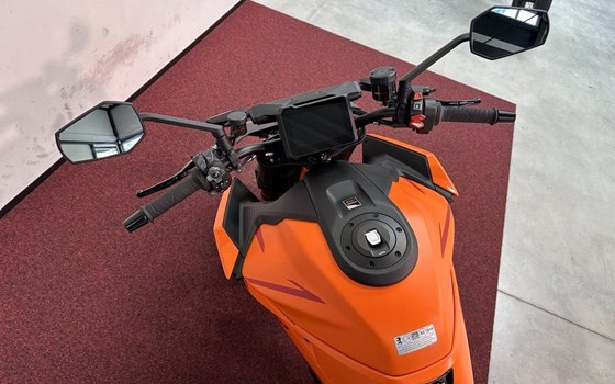 Neufahrzeug KTM 1390 Super Duke R - Bild 9