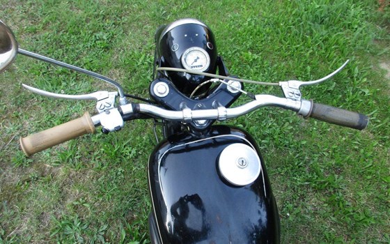 Gebrauchtmotorrad MZ RT 125/2 - Bild 2 Gebrauchtmotorrad MZ RT 125/2 - Bild 2