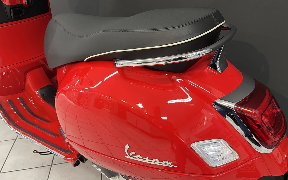 Angebot Vespa GTS 300 Super