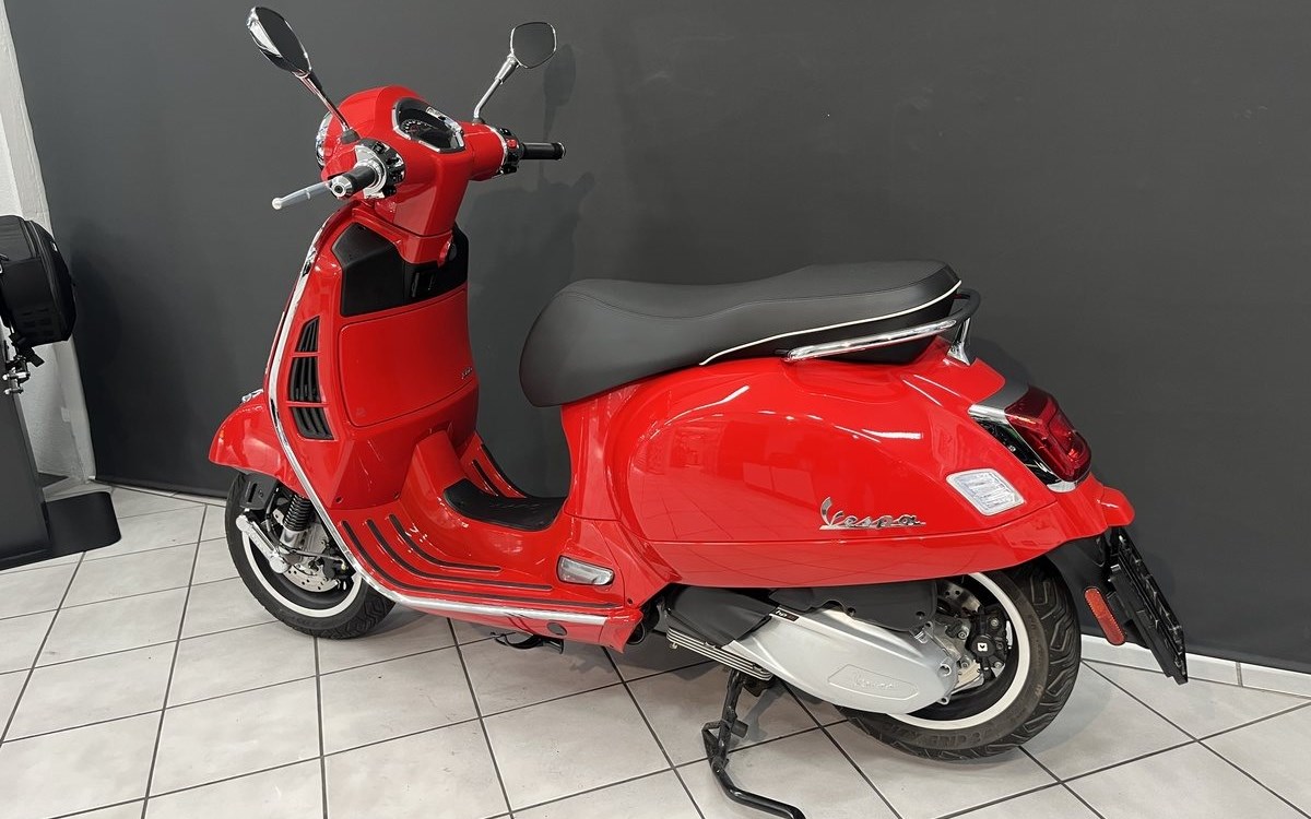 Angebot Vespa GTS 300 Super