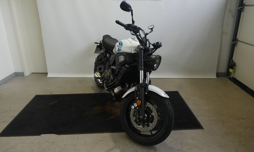 Yamaha XSR700