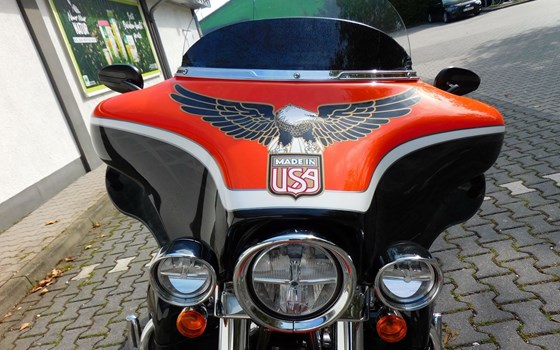 Gebrauchtmotorrad Harley-Davidson CVO FLHTCUSE Ultra Classic Electra Glide - Bild 2