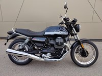 Neumotorrad Moto Guzzi V7 Special 