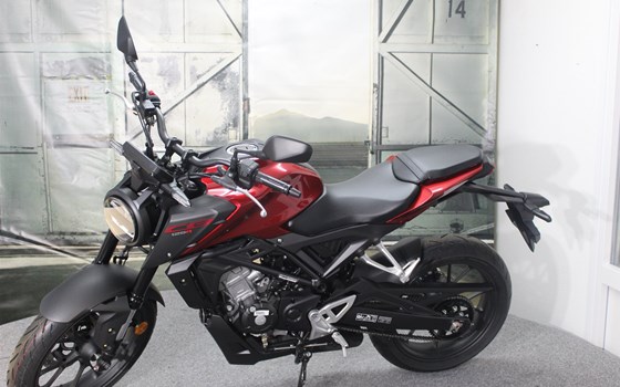 Neufahrzeug Honda CB125R - Bild 1