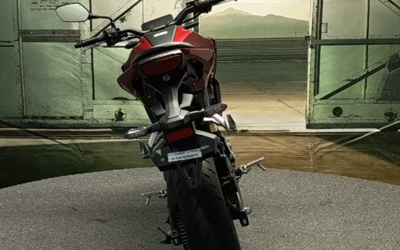 Neufahrzeug Honda CB125R - Bild 7