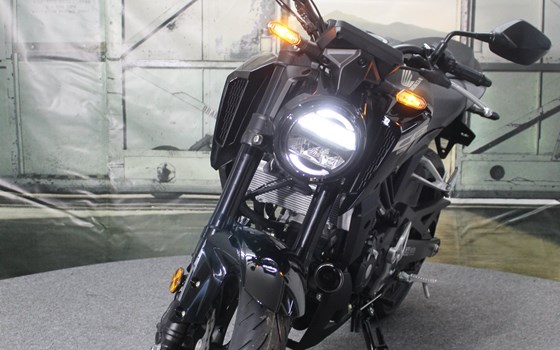 Neufahrzeug Honda CB125R - Bild 11