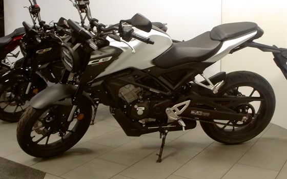 Neufahrzeug Honda CB125R - Bild 5