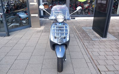 Vespa Primavera 50 Touring