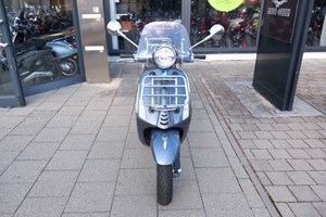 Angebot Vespa Primavera 50 Touring