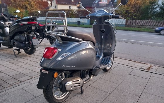Neufahrzeug Vespa Primavera 50 Touring - Bild 12