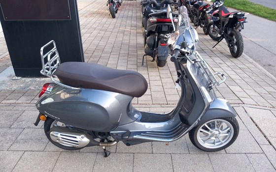 Neufahrzeug Vespa Primavera 50 Touring - Bild 14