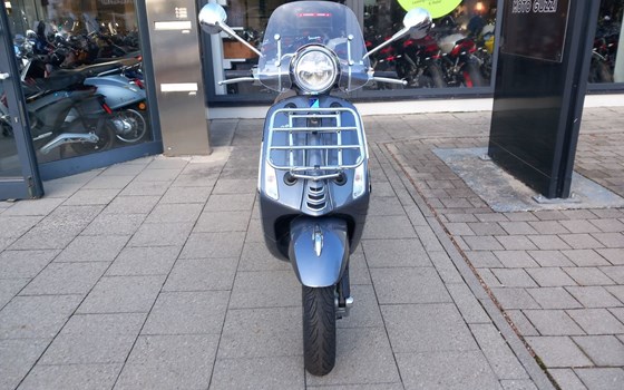Neufahrzeug Vespa Primavera 50 Touring - Bild 2
