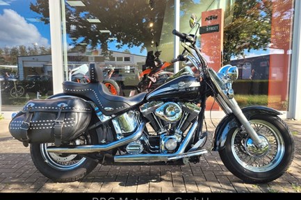 Harley-Davidson Softail Heritage Classic FLSTC