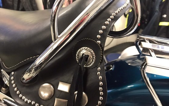 Gebrauchtmotorrad Harley-Davidson FL 1200 Duo Glide - Bild 4