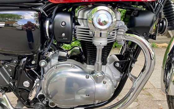 Gebrauchtmotorrad Kawasaki W800 - Bild 3