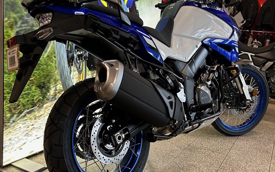 Neufahrzeug Suzuki V-Strom 1050DE - Bild 5 Neufahrzeug Suzuki V-Strom 1050DE - Bild 5