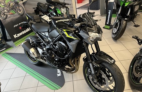 Neumotorrad Kawasaki Z900