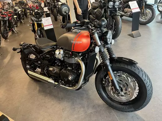 Triumph Bonneville Bobber