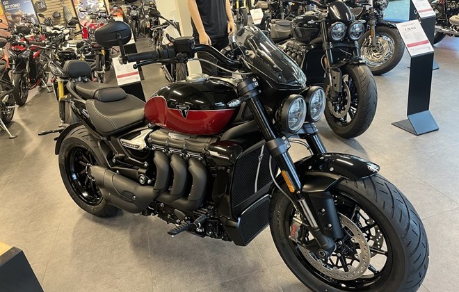 Triumph Rocket 3 Storm GT