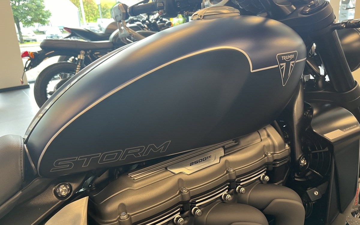 Angebot Triumph Rocket 3 Storm R