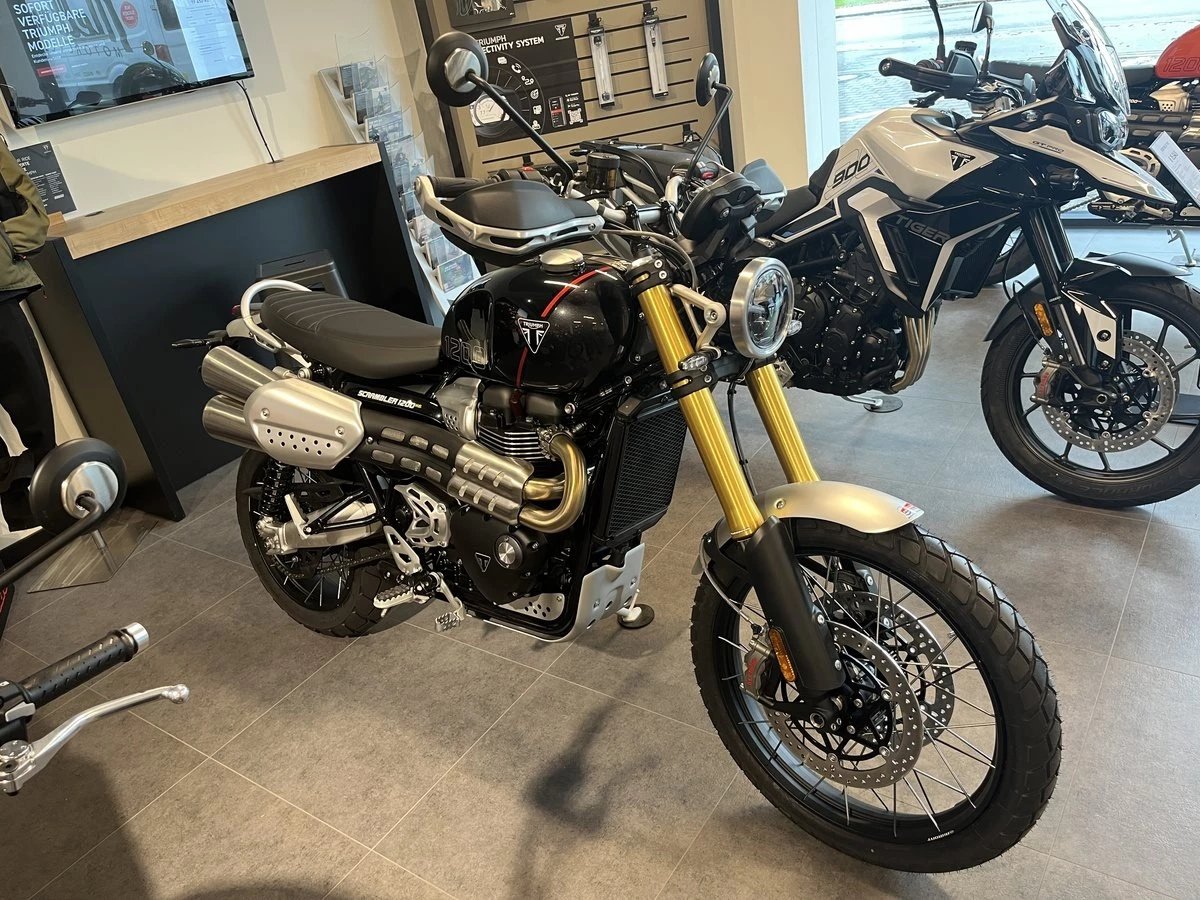 Triumph Scrambler 1200 XE
