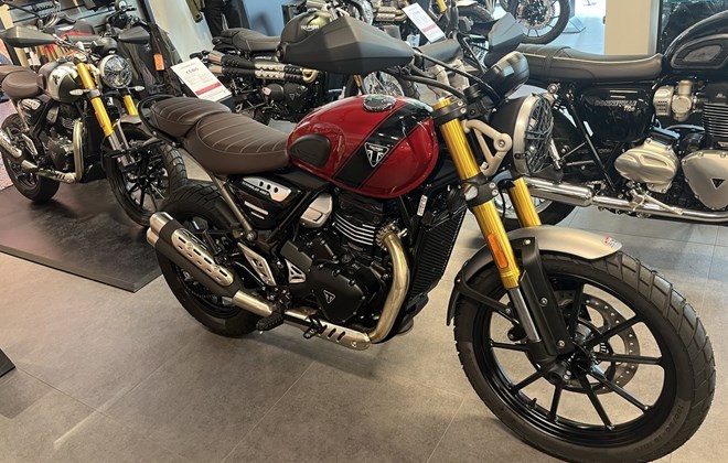 Triumph Scrambler 400 X