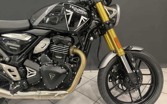 Gebrauchtmotorrad Triumph Speed 400 - Bild 8