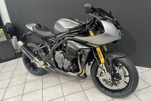 Angebot Triumph Speed Triple 1200 RR Breitling Limited Edition