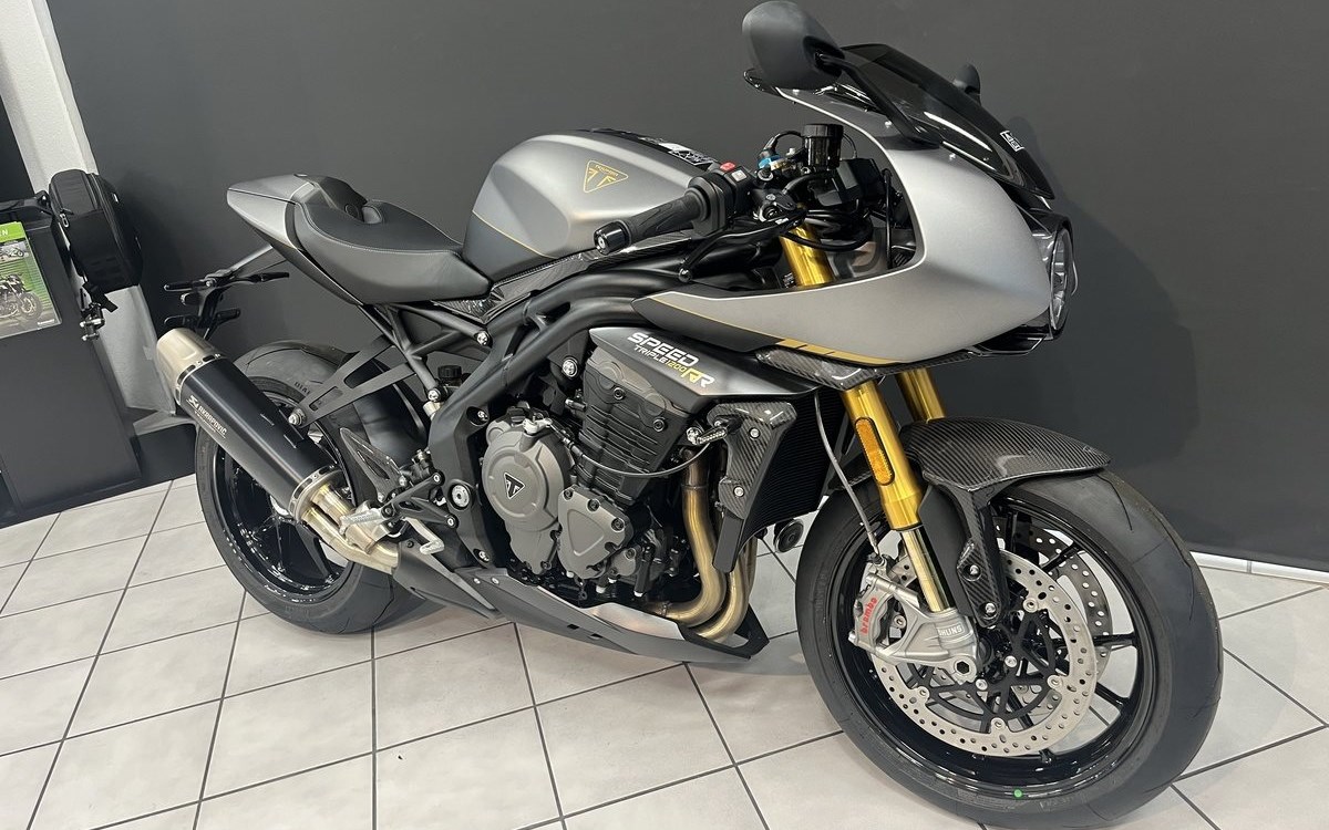 Angebot Triumph Speed Triple 1200 RR Breitling Limited Edition