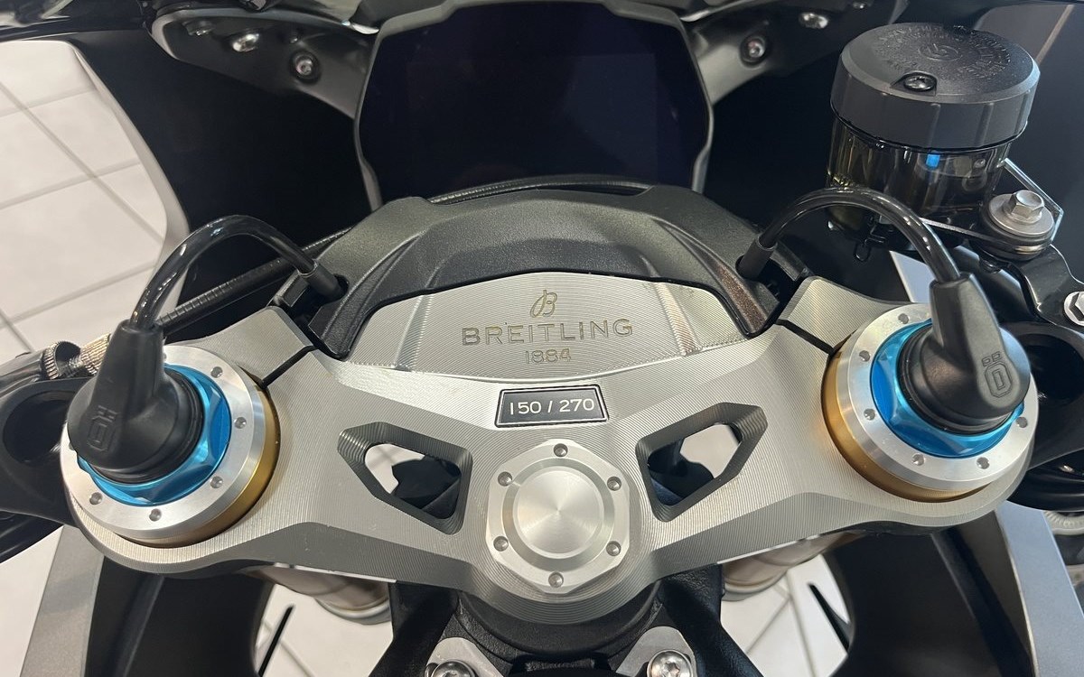 Angebot Triumph Speed Triple 1200 RR Breitling Limited Edition