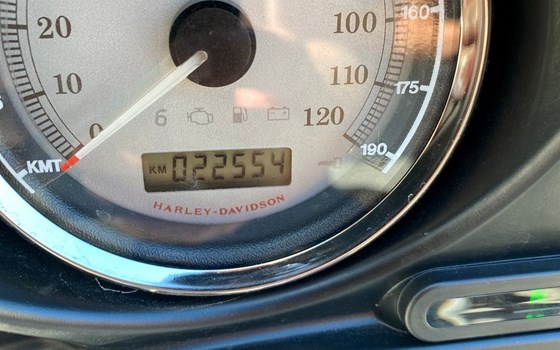 Gebrauchtmotorrad Harley-Davidson Street Glide FLHX - Bild 2