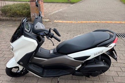 Yamaha NMAX 125