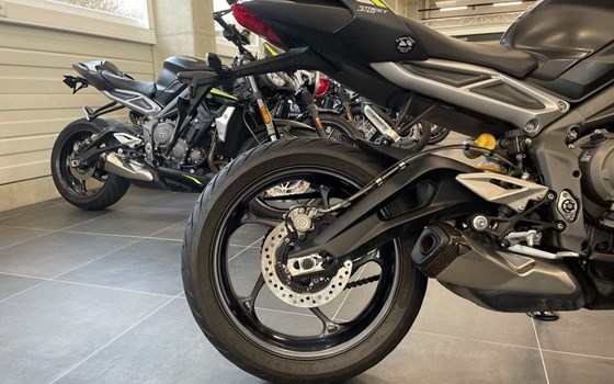 Gebrauchtmotorrad Triumph Street Triple RS - Bild 10