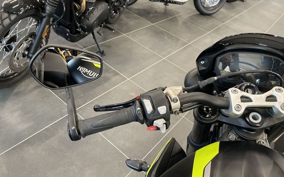 Gebrauchtmotorrad Triumph Street Triple RS - Bild 7