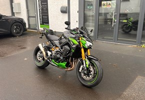 Kawasaki Z900 SE