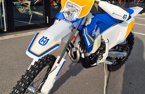 Neumotorrad Husqvarna FE 350 Heritage