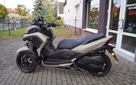 Gebrauchtmotorrad Yamaha Tricity 300 - Bild 3