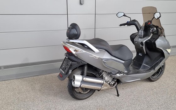 Gebrauchtmotorrad Daelim S3 125 - Bild 3 Gebrauchtmotorrad Daelim S3 125 - Bild 3