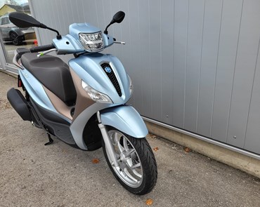 Piaggio Medley 125