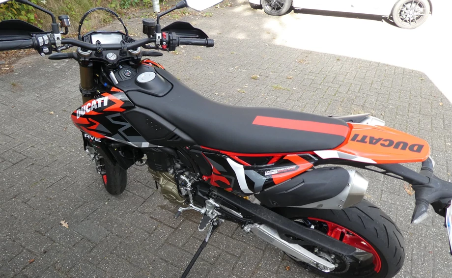 Angebot Ducati Hypermotard 698 Mono RVE Bild 5: Angebot Ducati Hypermotard 698 Mono RVE