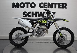 Neumotorrad Triumph TF 250-X