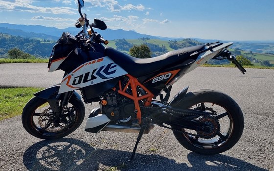 Gebrauchtmotorrad KTM 690 Duke R - Bild 6 Gebrauchtmotorrad KTM 690 Duke R - Bild 6