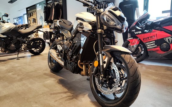 Neufahrzeug Triumph Street Triple 765 R - Bild 2 Neufahrzeug Triumph Street Triple 765 R - Bild 2