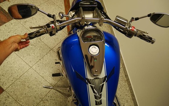 Gebrauchtmotorrad Suzuki VZR 1800 - Bild 14 Gebrauchtmotorrad Suzuki VZR 1800 - Bild 14