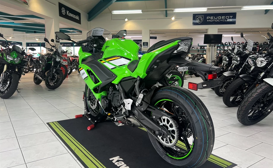 Angebot Kawasaki Ninja 650 KRT Bild 12: Angebot Kawasaki Ninja 650 KRT