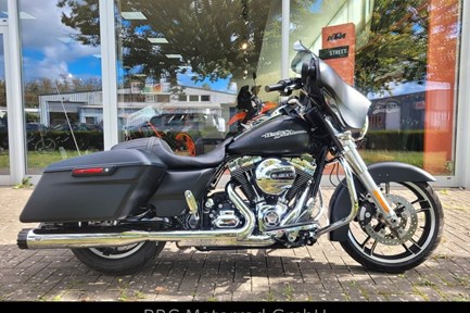 Harley-Davidson Street Glide FLHX