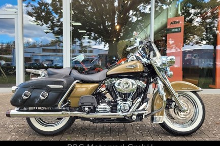 Harley-Davidson Road King Classic FLHRC